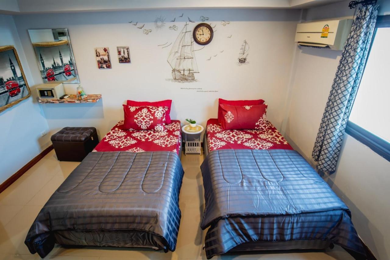Menulis Coolly House Patong Bed and Breakfast Eksteriør billede