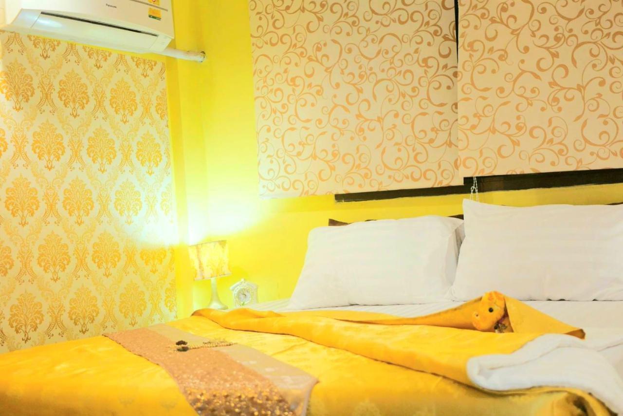 Menulis Coolly House Patong Bed and Breakfast Eksteriør billede